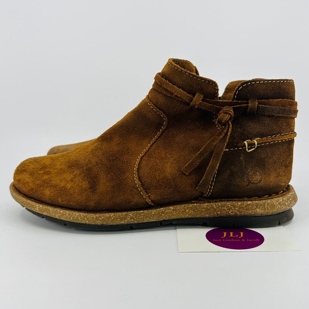 Born Women's Wynter Brown Ginger Distressed Suede Comfort Ankle Boots Size 8 View 5